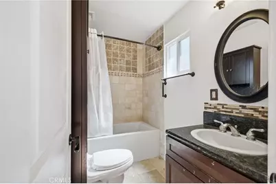 611 S Griffith Park, Burbank, CA 91506 - Photo 12