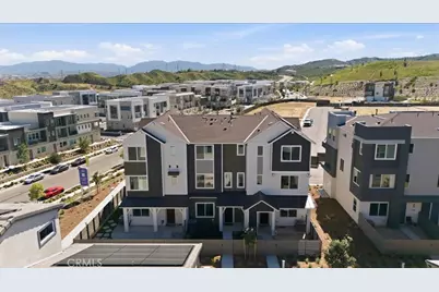 27326 Seven Oaks Lane, Valencia, CA 91381 - Photo 32