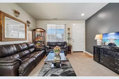 16735 Desert Star, Victorville, CA 92394 - Photo 6