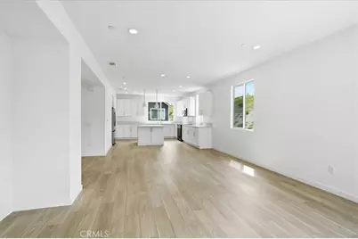 27308 Bear Creek Lane, Valencia, CA 91381 - Photo 10