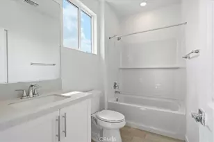 27308 Bear Creek Ln, Valencia, CA 91381 - Photo 24