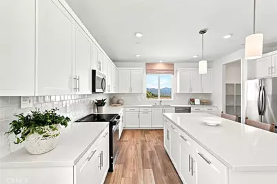 27604 Bareroot Place, Valencia, CA 91381 - Photo 22