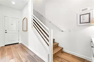 27604 Bareroot Pl, Valencia, CA 91381 - Photo 4