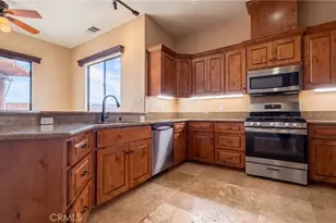 5935 Buena Suerte, Yucca Valley, CA 92284 - Photo 2