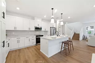 23712 Wilcox Dr, Newhall, CA 91321 - Photo 12