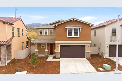 23712 Wilcox Drive, Newhall, CA 91321 - Photo 4
