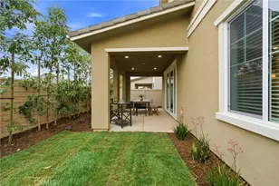 23712 Wilcox Dr, Newhall, CA 91321 - Photo 36