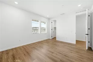 23712 Wilcox Dr, Newhall, CA 91321 - Photo 24