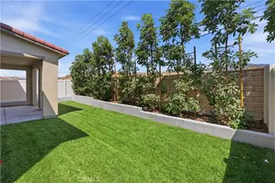 23720 Wilcox Dr, Newhall, CA 91321 - Photo 30