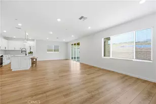 23720 Wilcox Dr, Newhall, CA 91321 - Photo 6