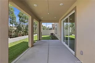23720 Wilcox Dr, Newhall, CA 91321 - Photo 14