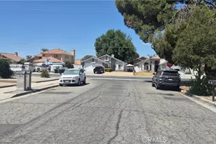 855 Cameo Ave, Hemet, CA 92543 - Photo 38