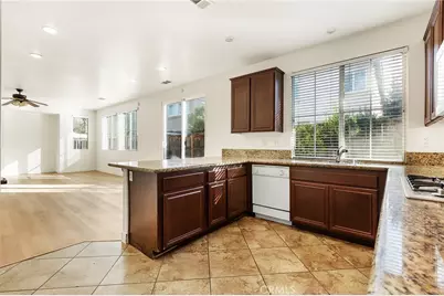 31574 Six Rivers Court, Temecula, CA 92592 - Photo 10