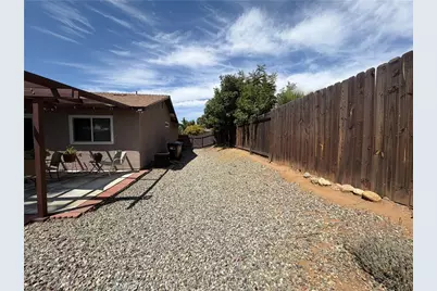 200 Janan Court, Banning, CA 92220 - Photo 6