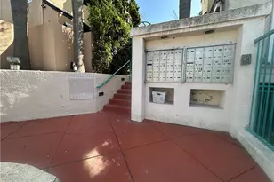 438 E Spruce, Inglewood, CA 90301 - Photo 2