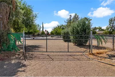 8941 Cottonwood, Hesperia, CA 92345 - Photo 30