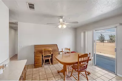 8941 Cottonwood, Hesperia, CA 92345 - Photo 10