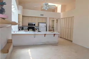 8944 Mesa Oak Dr, Riverside, CA 92508 - Photo 4