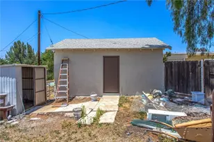 12190 Gladys, Yucaipa, CA 92399 - Photo 30