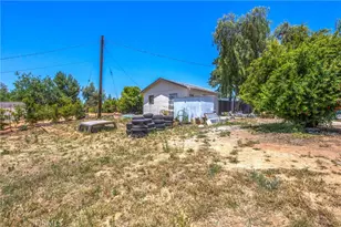 12190 Gladys, Yucaipa, CA 92399 - Photo 34