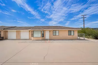 11461 Oasis, Pinon Hills, CA 92372 - Photo 8