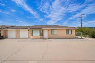 11461 Oasis, Pinon Hills, CA 92372 - Photo 8