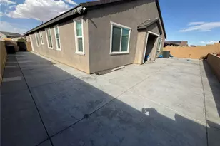 11907 Caleta, Victorville, CA 92392 - Photo 20
