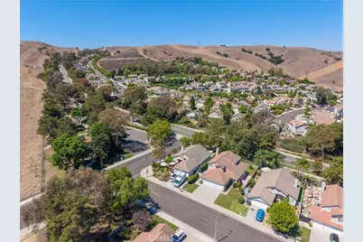 2192 Calle Bienvenida, Chino Hills, CA 91709 - Photo 36
