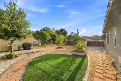 831 W George, Banning, CA 92220 - Photo 40