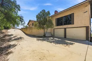 30321 Norden, Homeland, CA 92548 - Photo 2
