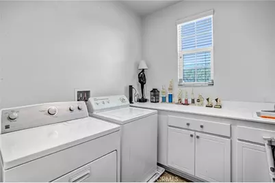 5559 Scharf, Fontana, CA 92336 - Photo 24