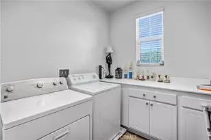 5559 Scharf, Fontana, CA 92336 - Photo 24