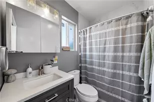 14373 Berg, Sylmar, CA 91342 - Photo 34