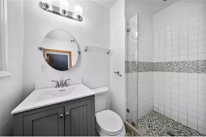 14373 Berg, Sylmar, CA 91342 - Photo 30