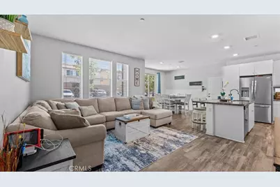 5604 Altamura Way #1, Fontana, CA 92336 - Photo 8