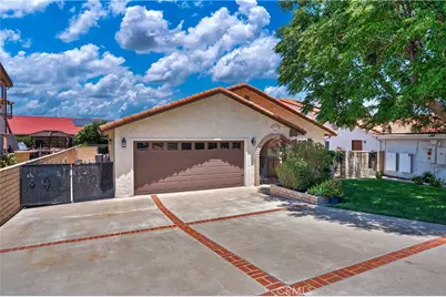 24020 Continental Drive, Canyon Lake, CA 92587 - Photo 4