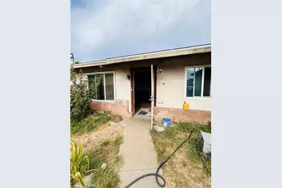 8671 Redwood, Fontana, CA 92335 - Photo 2