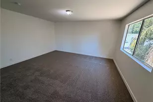 8006 Comanche, Los Angeles, CA 91306 - Photo 16