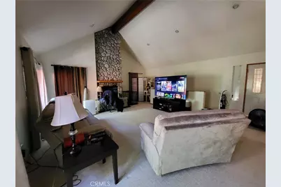 24812 Lake Gregory, Crestline, CA 92325 - Photo 4
