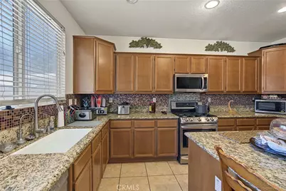 3197 Bellwood, Hemet, CA 92543 - Photo 6