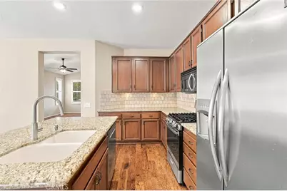 29153 Hidden Lake, Menifee, CA 92584 - Photo 16
