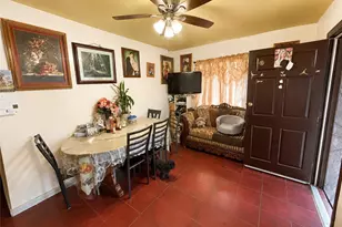7833 Crocker, Los Angeles, CA 90003 - Photo 10