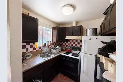7833 Crocker, Los Angeles, CA 90003 - Photo 20