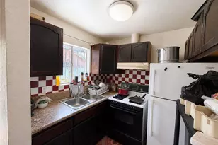 7833 Crocker, Los Angeles, CA 90003 - Photo 20