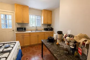 7833 Crocker, Los Angeles, CA 90003 - Photo 16