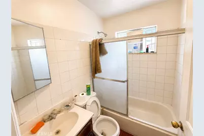 7833 Crocker, Los Angeles, CA 90003 - Photo 24
