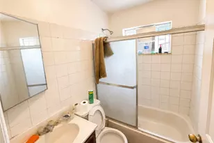 7833 Crocker, Los Angeles, CA 90003 - Photo 24