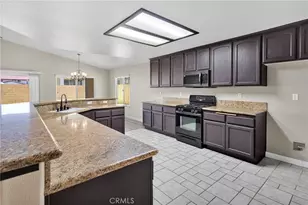 13520 Driftwood Dr, Victorville, CA 92395 - Photo 18