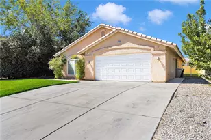 13520 Driftwood Dr, Victorville, CA 92395 - Photo 2
