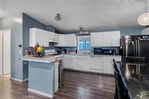 1097 N State Street, Hemet, CA 92543 - Photo 10
